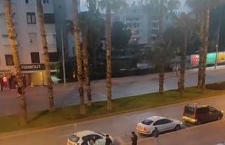 Otomobil sürücüsü, tartıştığı motosiklet...