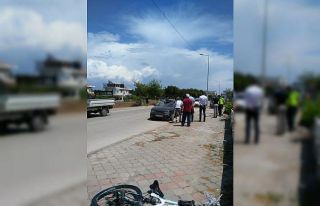 Otomobilin çarptığı yaşlı adam yaralandı