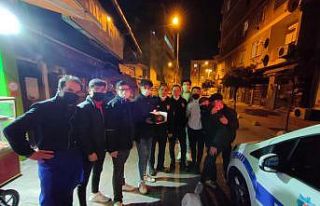 (Özel) Beyoğlu’nda kavga ihbarına giden polise...