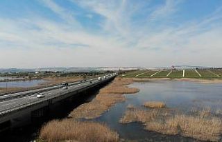 (Özel) Büyükçekmece Gölü’nde su seviyesi yüzde...