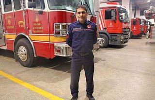 (Özel) İftar saatinde itfaiye erlerinin zorlu mesaisi