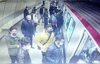 (Özel) İstanbul’da hırsızlık için çocukları...