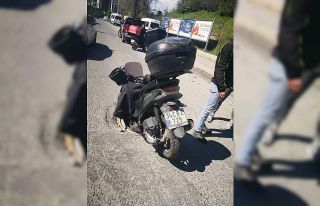 (Özel) İstanbul’da ilginç kaza: Motosikletli...