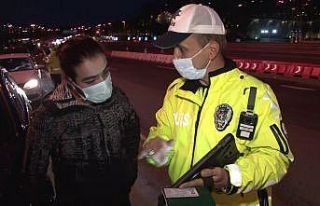 (Özel) İstanbul’da kuralları ihlal eden turiste...