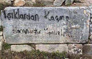 (Özel) İznik’te tarihe saygısızlık