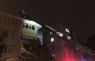 (Özel) Kadıköy’de korkutan yangın