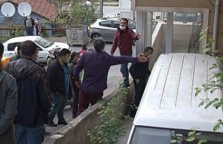 (Özel)- Maltepe’de freni tutmayan minibüs apartman...