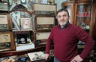 (Özel) Odasını sanat evine çevirdi, kimseye dokundurtmuyor