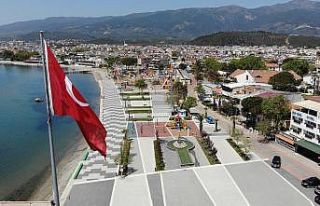 (Özel) Tam kapanmanın ilk gününde turistik sahiller...