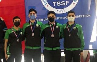 Paletli yüzücüler Türkiye şampiyonu