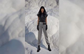 Pamukkale travertenleri moda çekimlerine ev sahipliği...