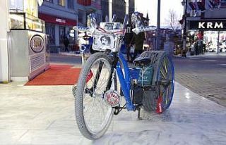 Pandemi dönemini modifiyeli bisiklet üreterek değerlendiriyor