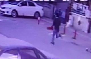 Para için adam bıçaklayan şüpheli kamerada