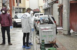 Patlatılan reçel kavanozu polisi alarma geçirdi
