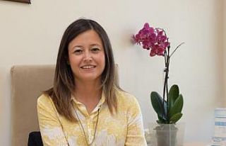 Prof. Dr. Aydemir, doğum, bebek bakımı ve emzirme...