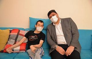 Ramazan’da hasta vatandaşlara moral ziyareti