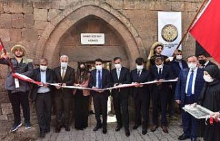 Restore edilen tarihi konak kitap otağına dönüştürüldü