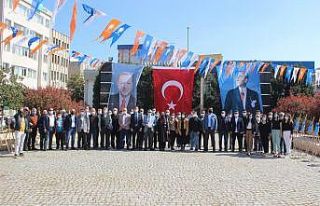 Salihli AK Parti’den açık hava sergisi