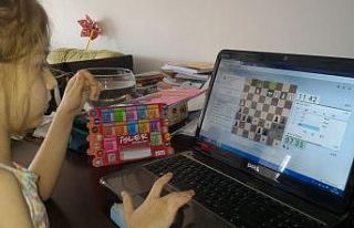 Salihli’de online satranç maratonu başladı