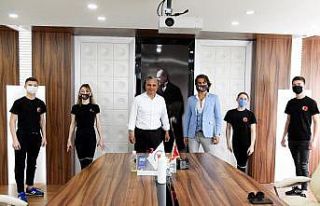 Şampiyon dansçılar Muratpaşa’da