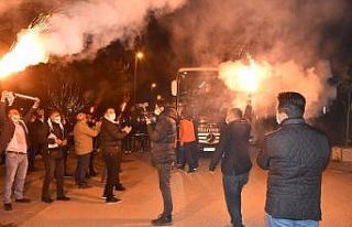 Şampiyona coşkulu karşılama