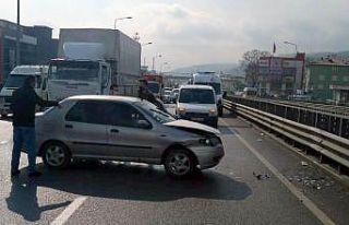 Samsun’da otomobil bariyere çarptı: 1 yaralı