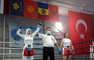 Samsunlu kick boksçular Antalya’dan madalyayla...