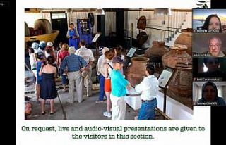 Sanal turla zeytinyağı fabrikası müzesini gezdiler