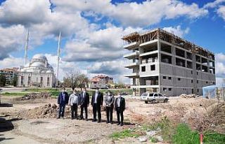 Satıkadın Mahalle Kültür Evi’nde kollar sıvandı