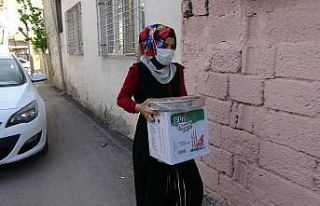 Sıcak sıcak hazırlanan iftar yemekleri tek tek...