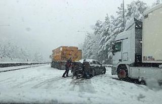 Şiddetli tipi ve kar yağışı sebebi ile Ankara...
