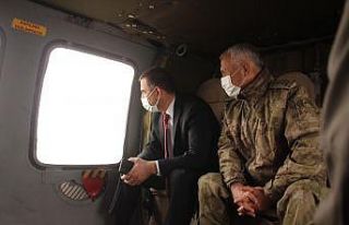 Siirt Valisi Hacıbektaşoğlu, operasyon bölgesinde