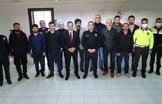 Silah kaçakçılığını ortaya çıkaran polislere...