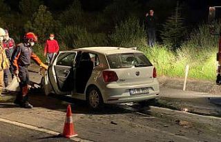 Silivri’de otomobil kamyona arkadan çarptı: 1...