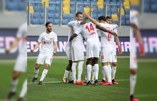 Sivasspor’dan üst üste 3. galibiyet