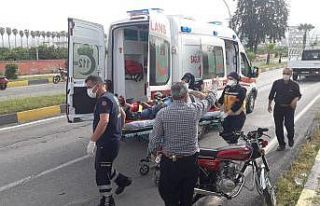 Sokak köpeklerine çarpan motosiklet sürücüsü...