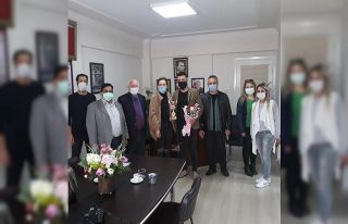 Sökeli Berber Arıcı, saç kesim yarışmasında...