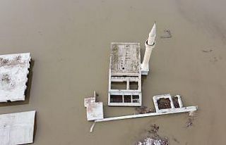 Sular altında kalan cami havadan görüntülendi