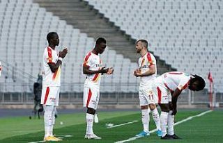 Süper Lig: Fatih Karagümrük: 0 - Göztepe: 0 (Maç...