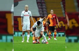 Süper Lig: Galatasaray: 1 - Trabzonspor: 1 (Maç...