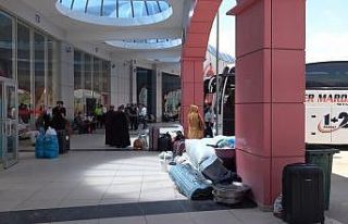 Tam kapanma sürecini yakınlarıyla geçirmek isteyen...