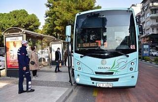 Tam kapanmada şehir içi toplu taşıma hizmeti devam...