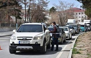 Tatvan’da 58 saatlik ilk kısıtlama başladı