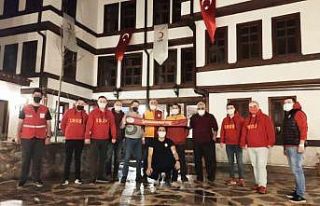 Tavşanlı Galatasaraylılar Derneğinden Kızılay’a...