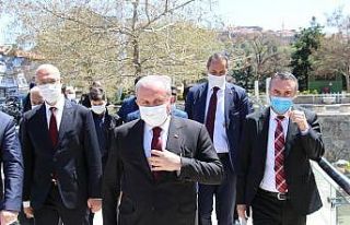 TBMM Başkanı Şentop, Hacı Bayram Veli Camii’nde...