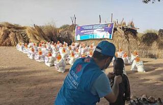 TDV, Çad’da Osmanlı torunlarına Ramazan yardımı...