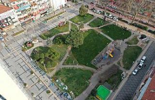 Tehlikeli olduğu için yıkılan Tekel duvarı alanı...