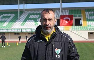 Teknik Direktör Yelek: "Seyircisiz maçlar çok...