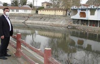 Temizlenen Yeşilırmak’ta kayıklar yüzecek