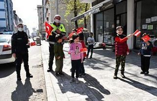 Terme’de 23 Nisan konvoyu